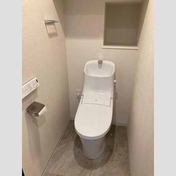 物件内観写真10　(トイレ)