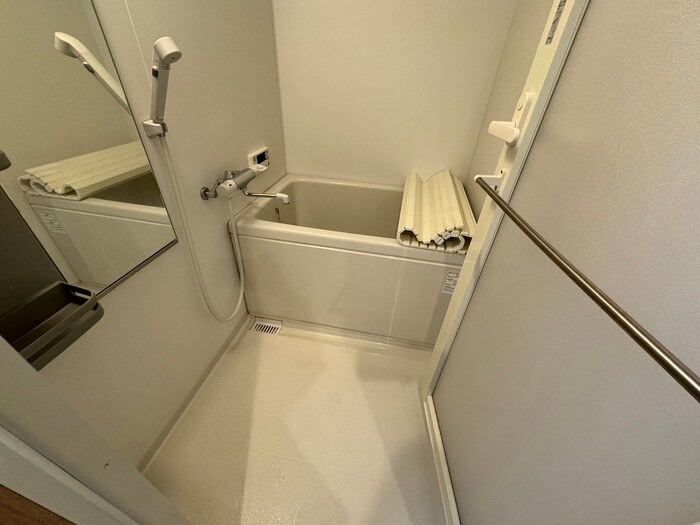 物件内観写真12　(バス／シャワールーム等)