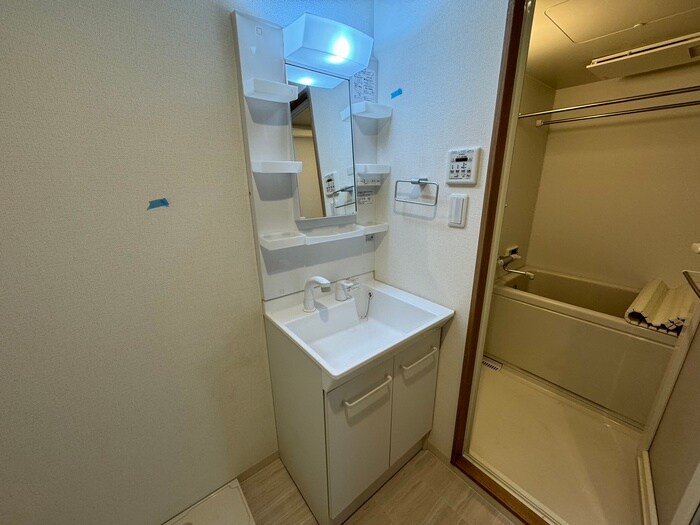 物件内観写真13　(洗面)