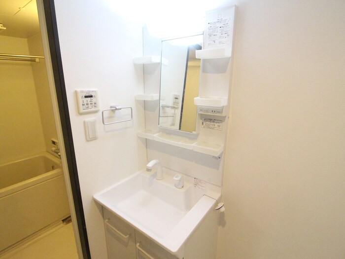 物件内観写真13　(洗面)