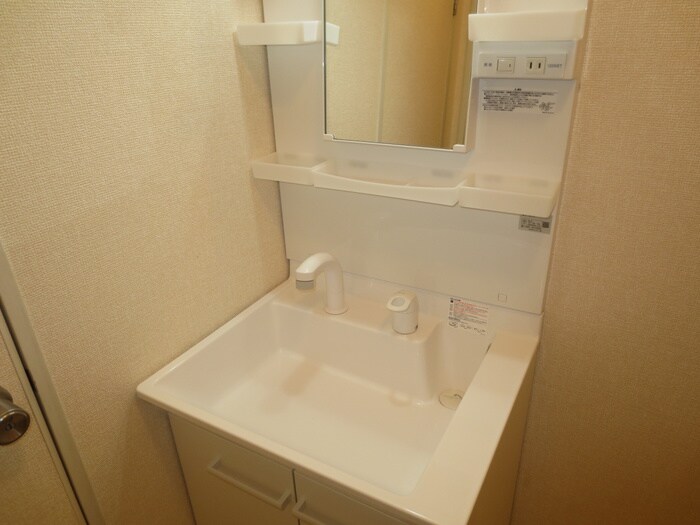 物件内観写真10　(洗面)