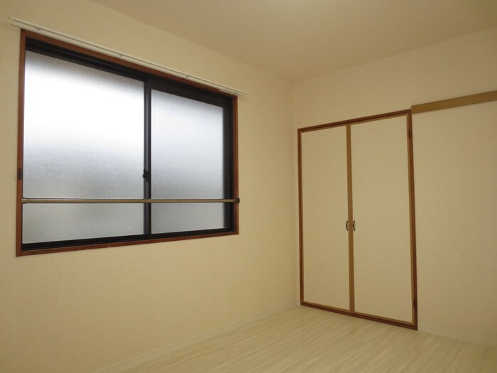 物件内観写真14　(居室)