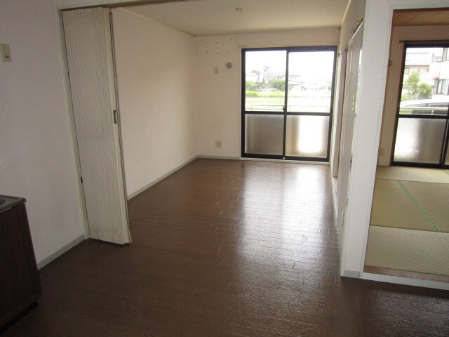 物件内観写真6　(内観写真)