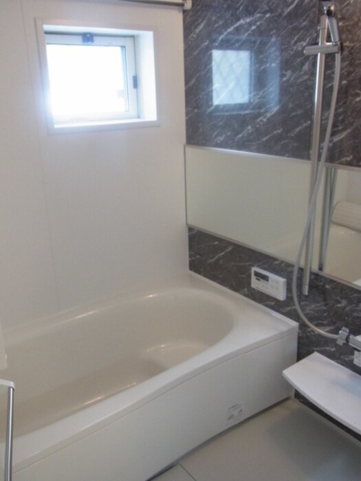 物件内観写真5　(バス／シャワールーム等)