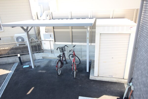 駐輪場