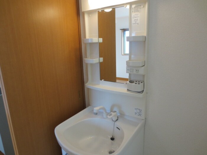 物件内観写真11　(洗面)