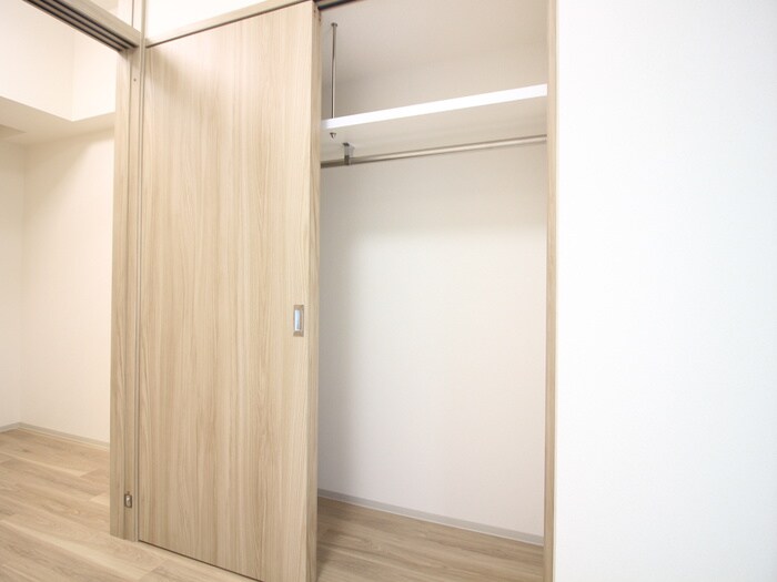 物件内観写真15　(収納)