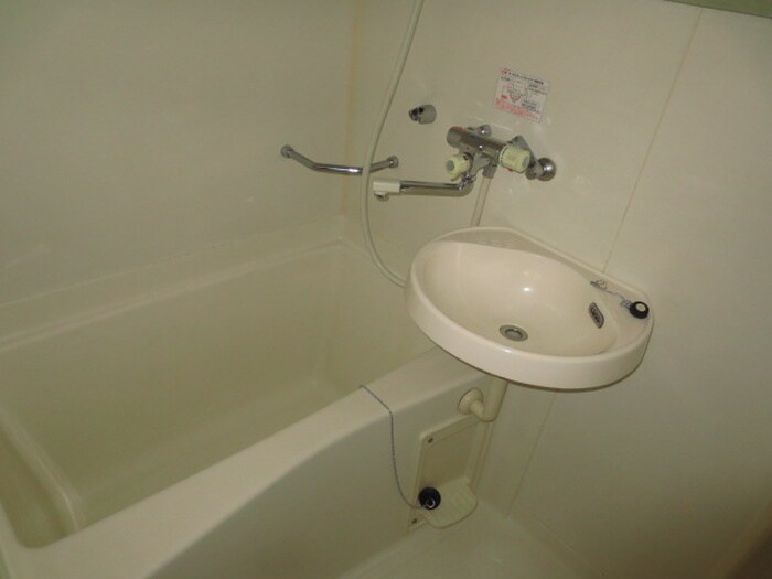 物件内観写真5　(バス／シャワールーム等)
