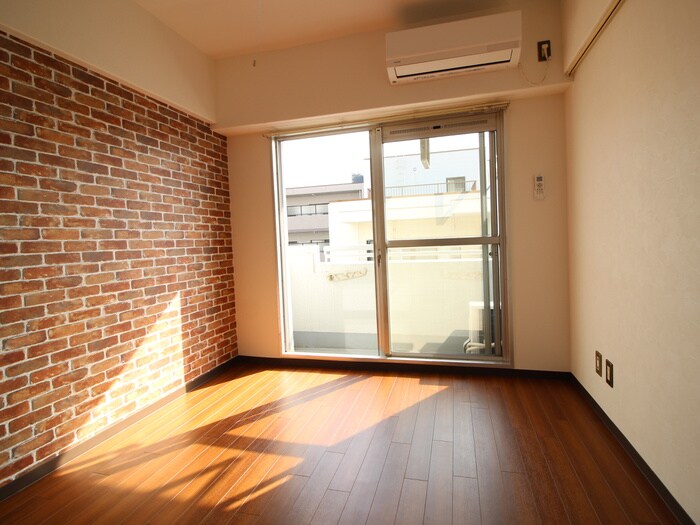 物件内観写真7　(居室)