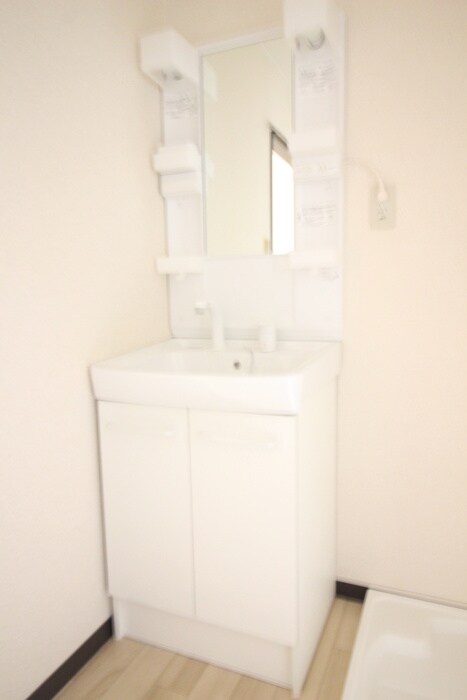 物件内観写真15　(洗面)