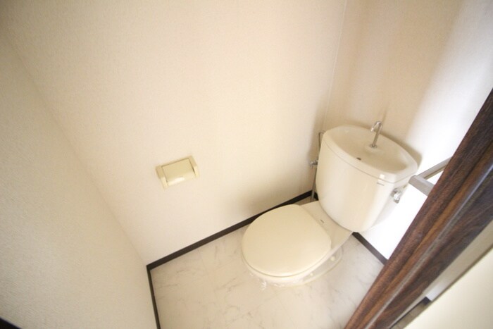 物件内観写真18　(トイレ)