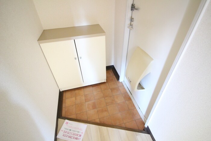 物件内観写真22　(玄関)