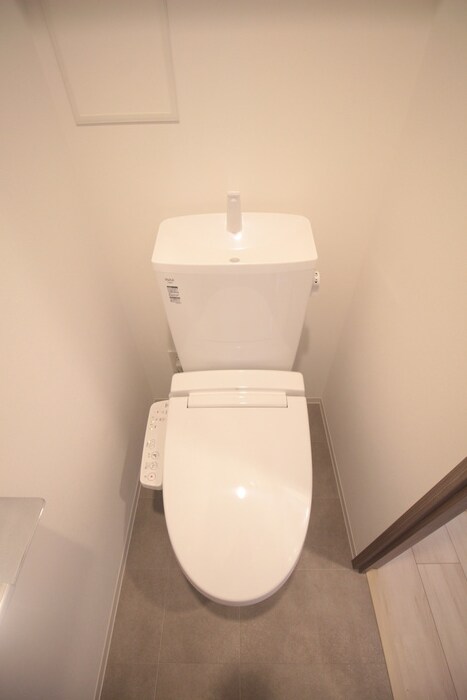 物件内観写真7　(トイレ)