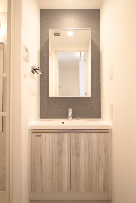 物件内観写真8　(洗面)