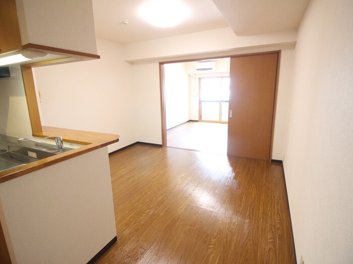 物件内観写真8　(居室)