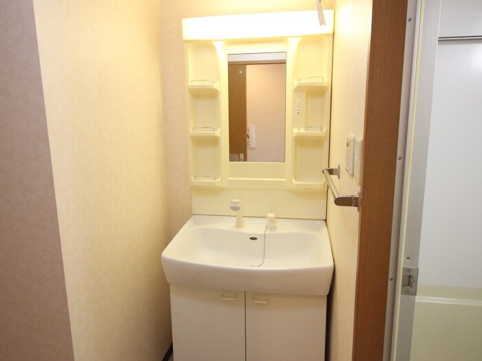 物件内観写真13　(洗面)