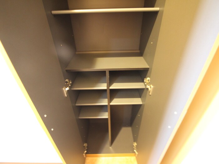 物件内観写真17　(靴箱)