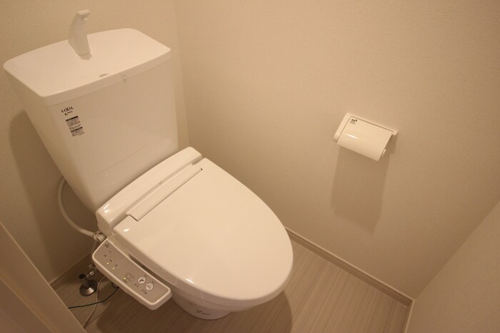 物件内観写真12　(トイレ)