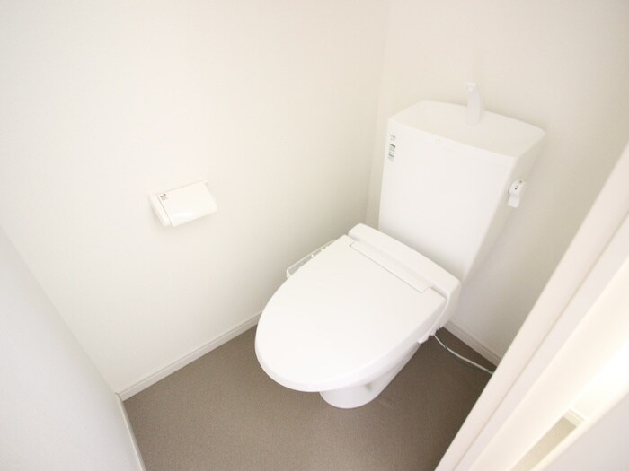 物件内観写真14　(トイレ)