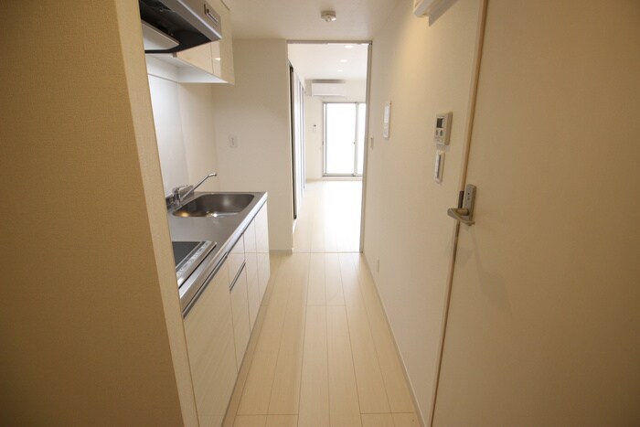 物件内観写真17　(廊下)