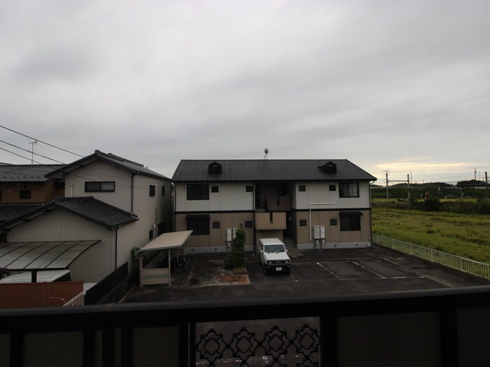 物件内観写真16　(室内からの展望)