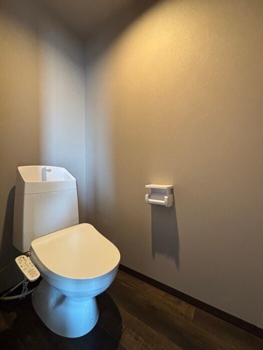 物件内観写真11　(トイレ)