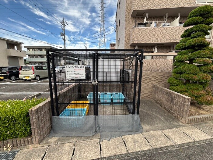 物件外観写真5　(建物設備)