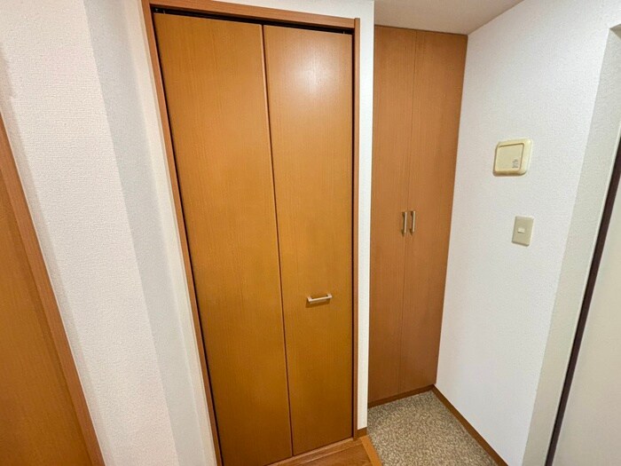 物件内観写真16　(靴箱)