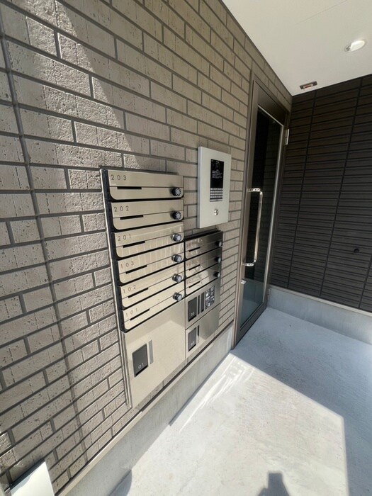 物件外観写真6　(建物設備)