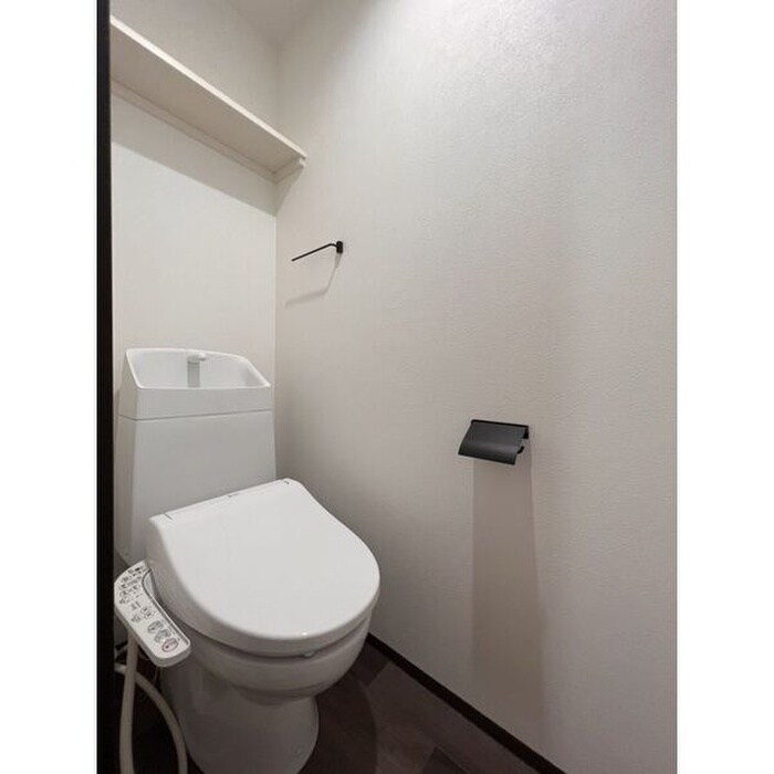 物件内観写真12　(トイレ)