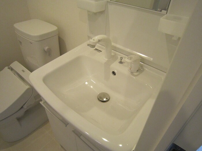 物件内観写真12　(洗面)