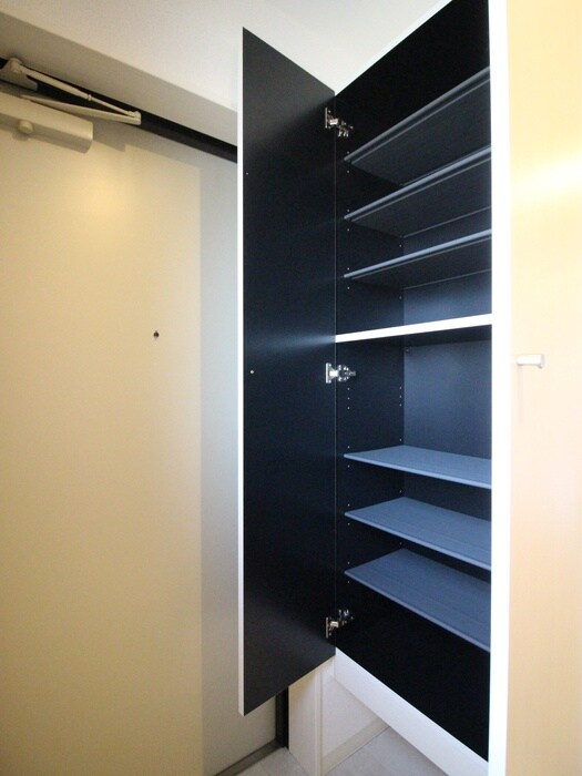 物件内観写真14　(靴箱)