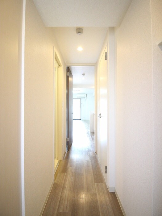 物件内観写真15　(廊下)