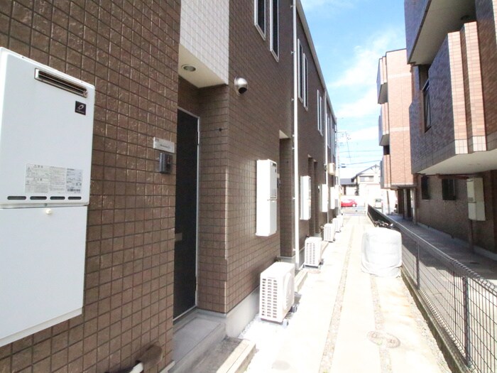 物件外観写真3　(外観写真)