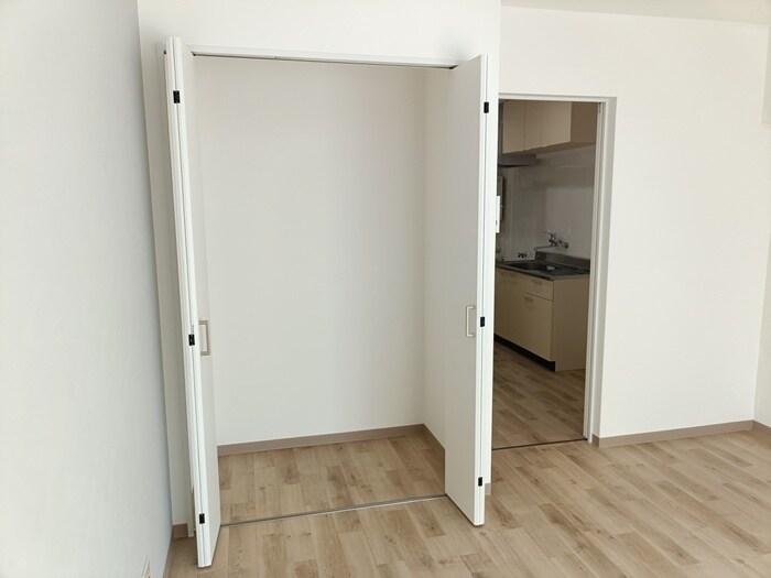 物件内観写真9　(収納)