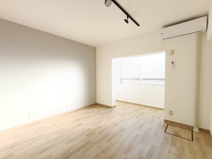 物件内観写真11　(居室)