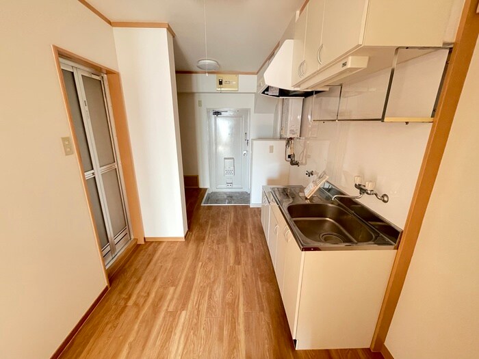 物件内観写真12　(キッチン)