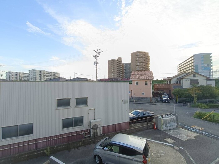 物件内観写真22　(室内からの展望)