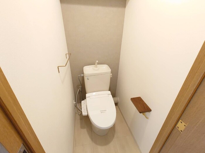 物件内観写真11　(トイレ)