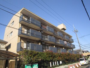 プライム香流外観写真