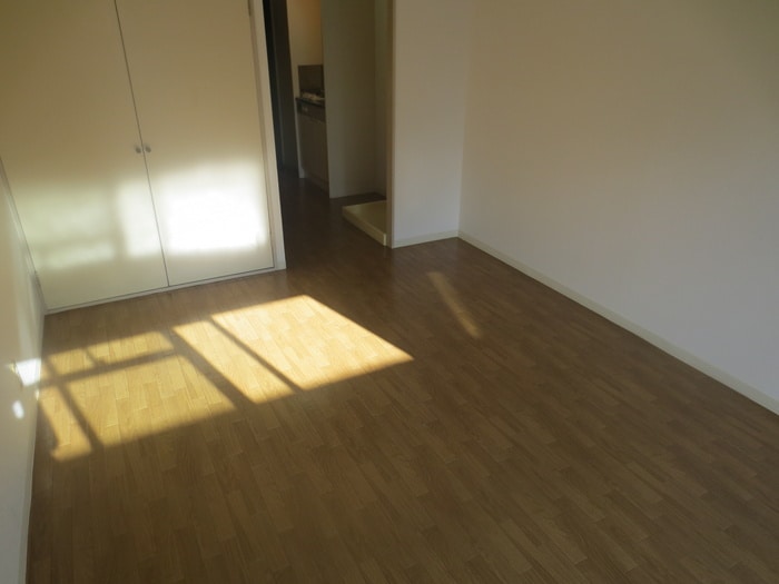 物件内観写真13　(居室)