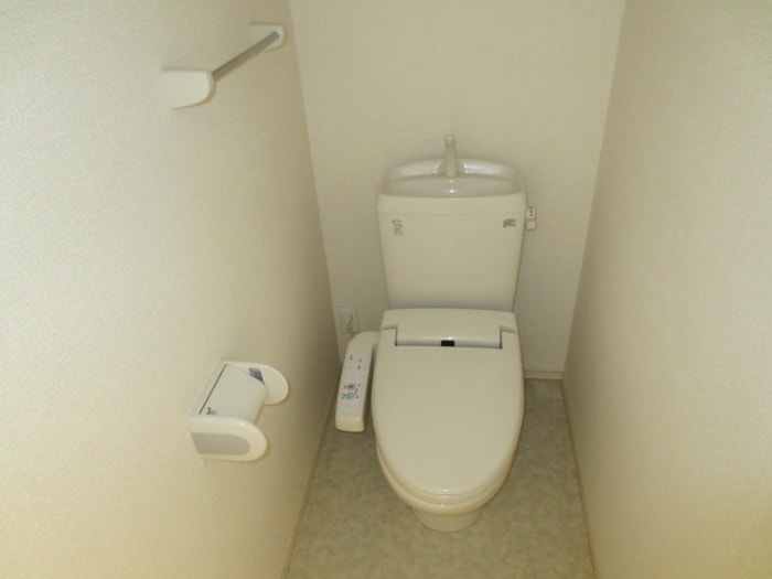 物件内観写真14　(トイレ)