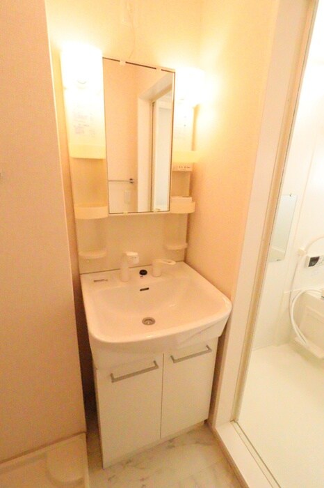 物件内観写真14　(洗面)