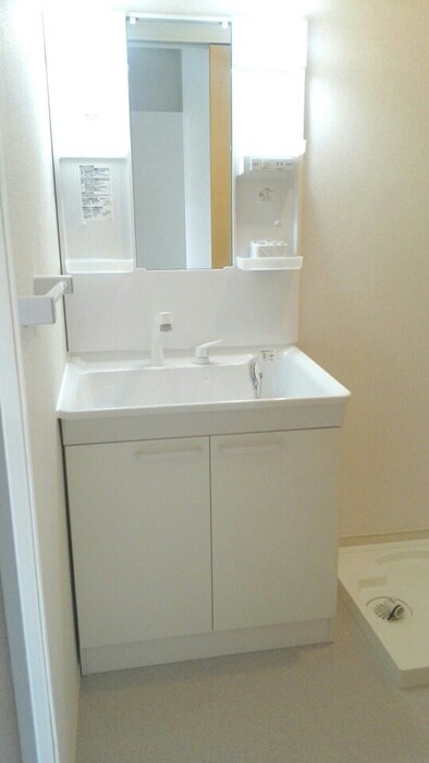 物件内観写真11　(洗面)