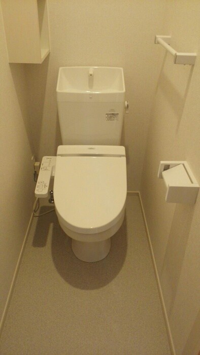 物件内観写真13　(トイレ)