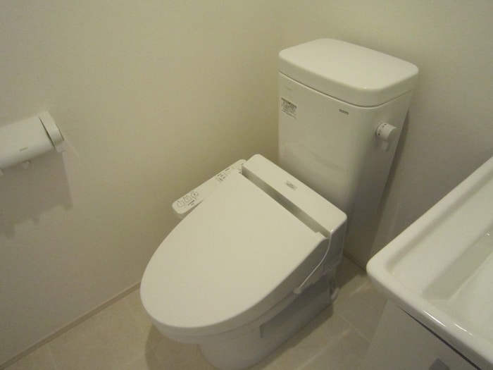 物件内観写真12　(トイレ)