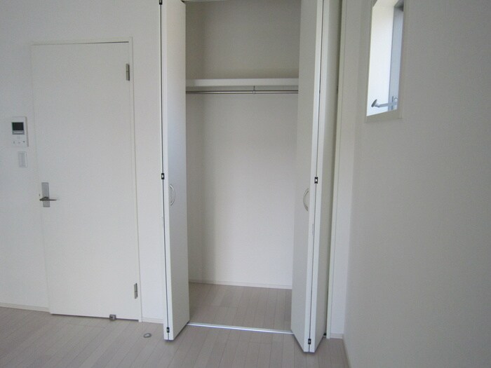 物件内観写真13　(収納)