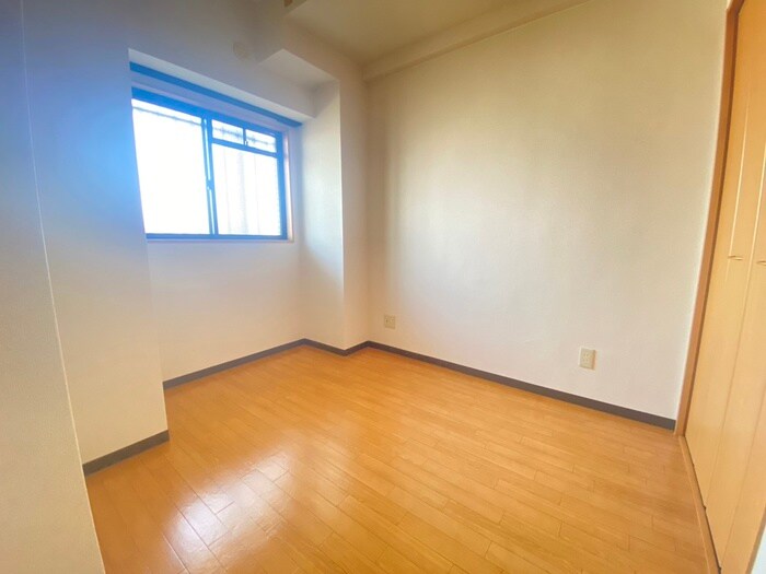 物件内観写真14　(居室)