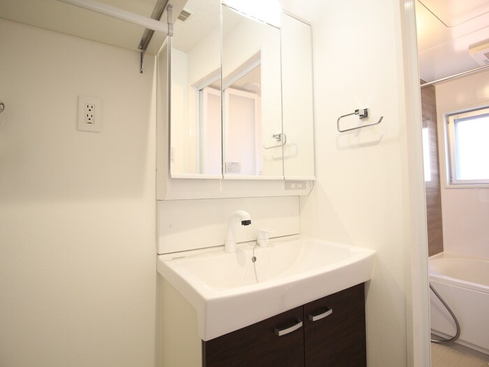 物件内観写真13　(洗面)