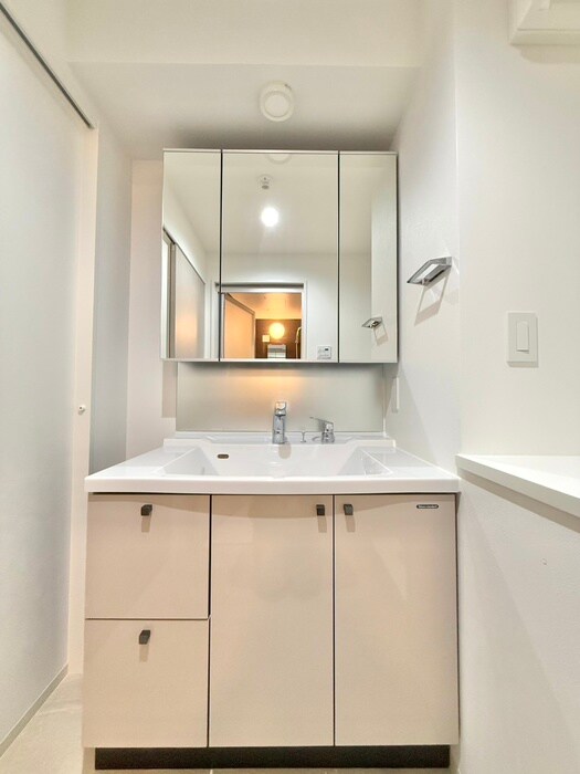 物件内観写真10　(洗面)